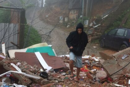 Petrópolis precisa de 18 obras emergenciais após temporal