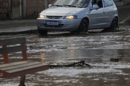 Temporal previsto para o Rio pode atingir nível muito forte