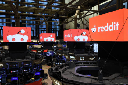 Usuários do Reddit expressam ceticismo após estreia da rede social em Wall Street