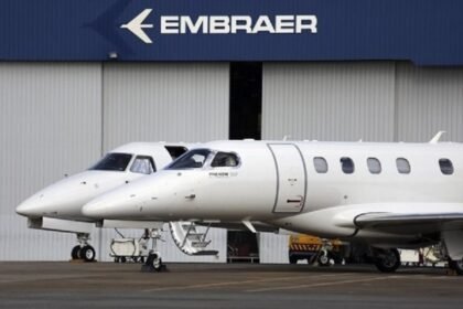 A Embraer é a principal fabricante de jatos comerciais com até 150 assentos