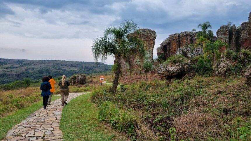 Parque Estadual de Vila Velha, em Ponta Grossa (PR)