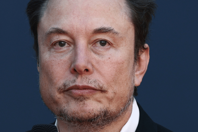 Moraes inclui Musk entre investigados de inquérito das fake news