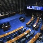 Senado aprova texto-base da PEC do pacote de gastos por 53 votos a 21 | Política